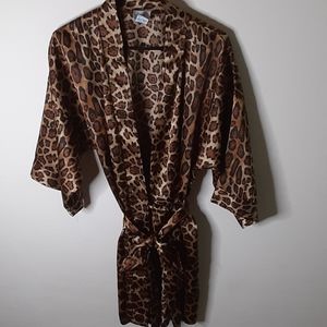 Intimate apparel leopard print